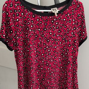 Anne Klein Red and Black Floral Short Sleeve Top